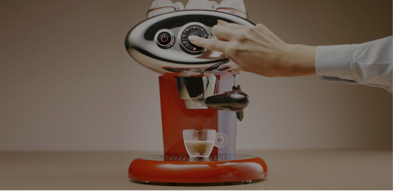 illy x7.1 エスプレッソマシン Illy X7.1 Espresso Single-Serve Machine, Barista Quality